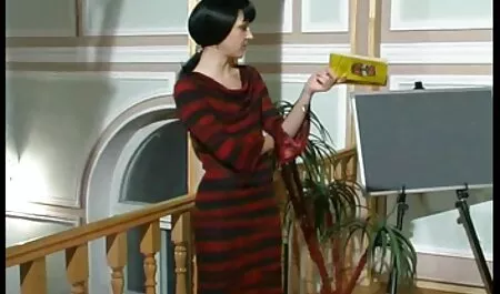 Никита Янковски porno bilgarsko се сбогува с девствеността