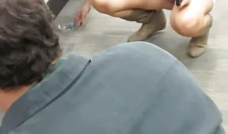 Slutty Ученичка мърша бедрата и порно секс български гърдите