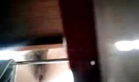 Секси milf получите дъщеря българско порно БФ дяволите твърд.