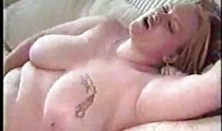 Премиер български секс на живо купа busty здрав поглед с уста