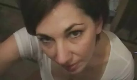 Наташа българско порно видео